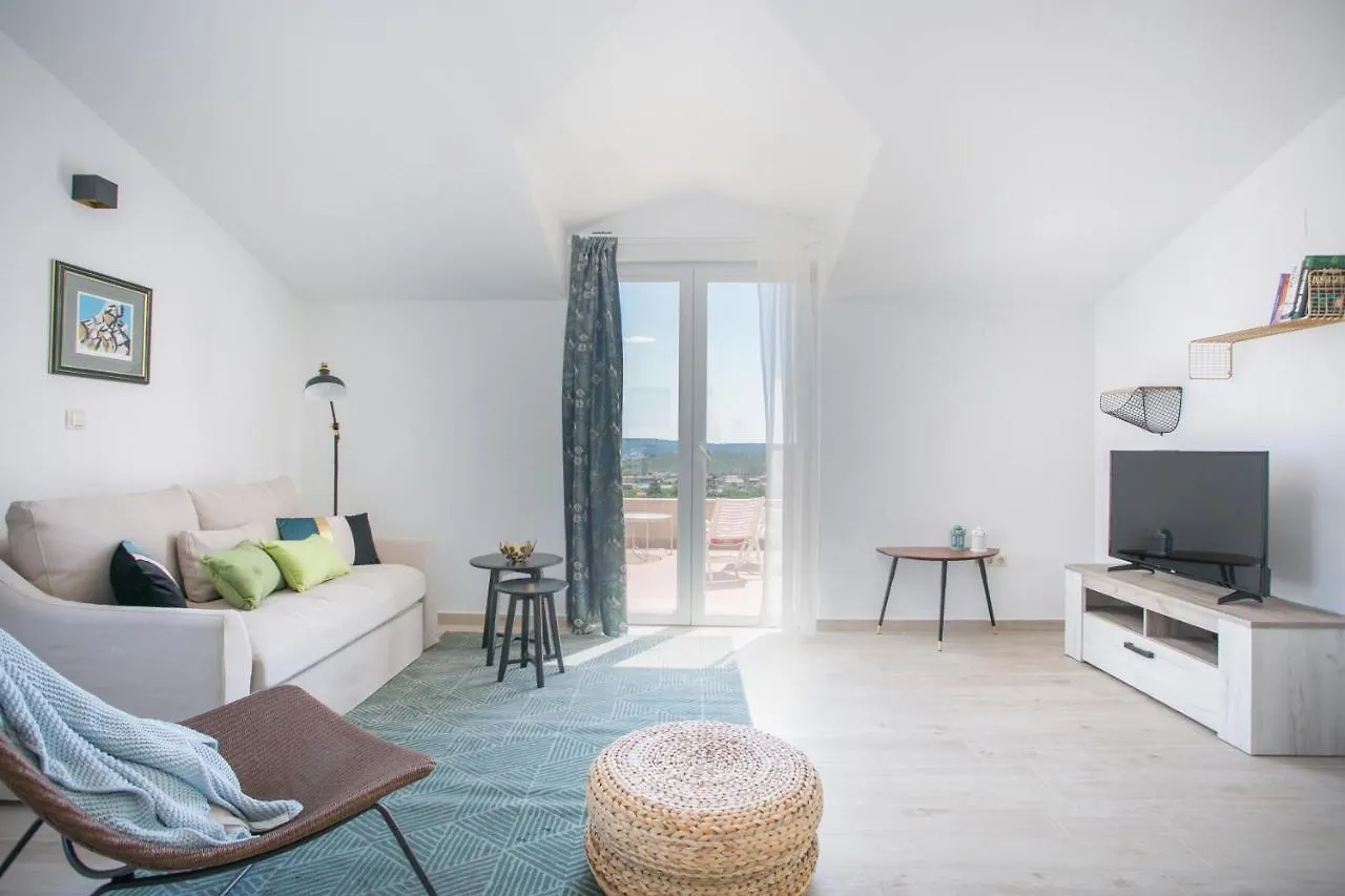 Luxury Villa With A Swimming Pool Plano, Trogir - 20902 Kastel Stafilic