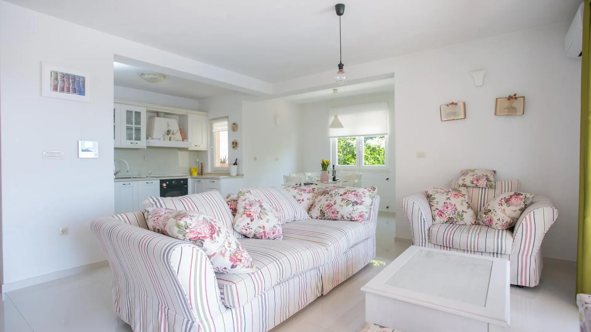Luxury Villa With A Swimming Pool Plano, Trogir - 20902 Kastel Stafilic Croatia